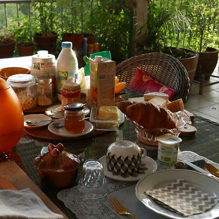 Le Dormeur Du Val Bed & Breakfast Le Mas-d'Agenais Bagian luar foto